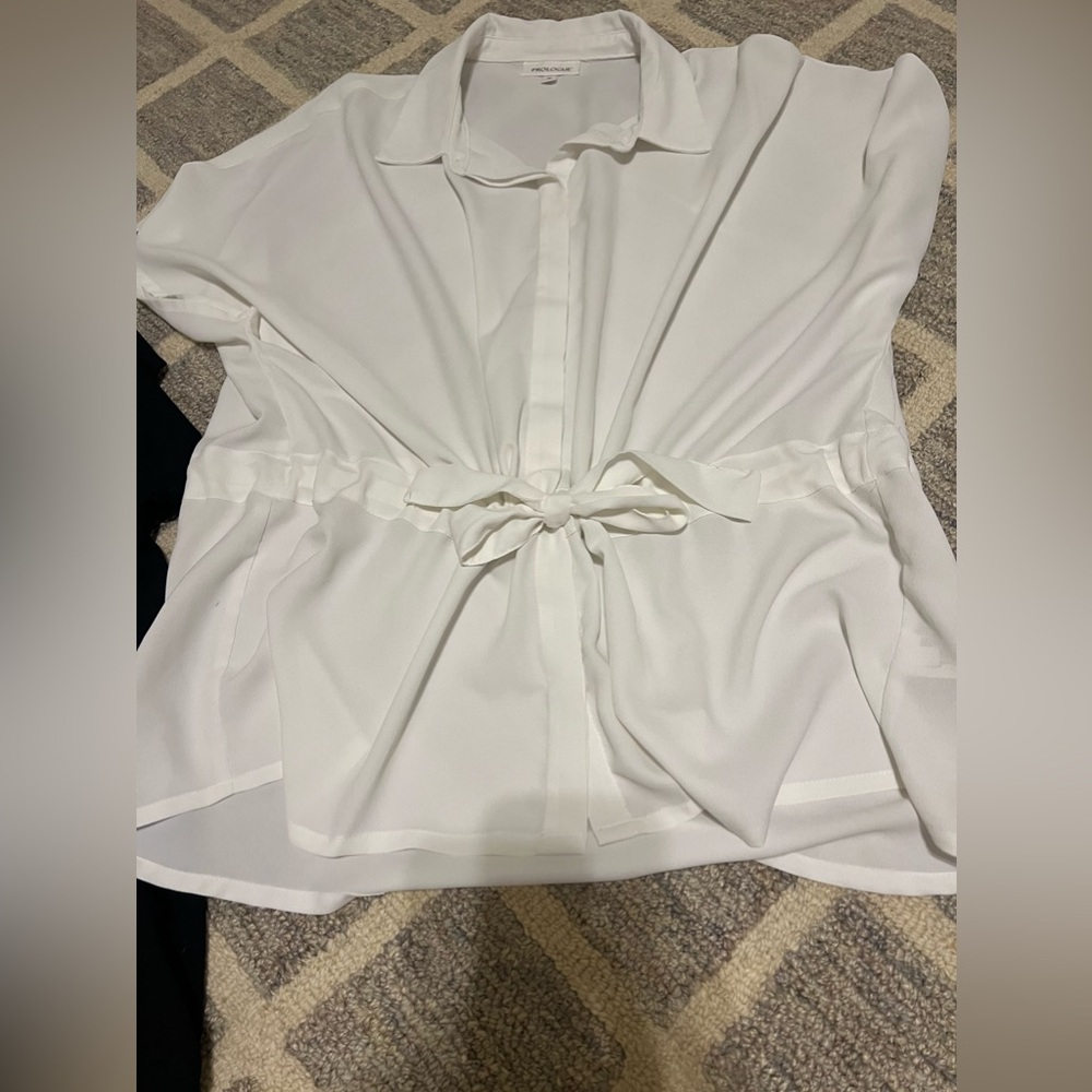 2 collared shirts with tie waist